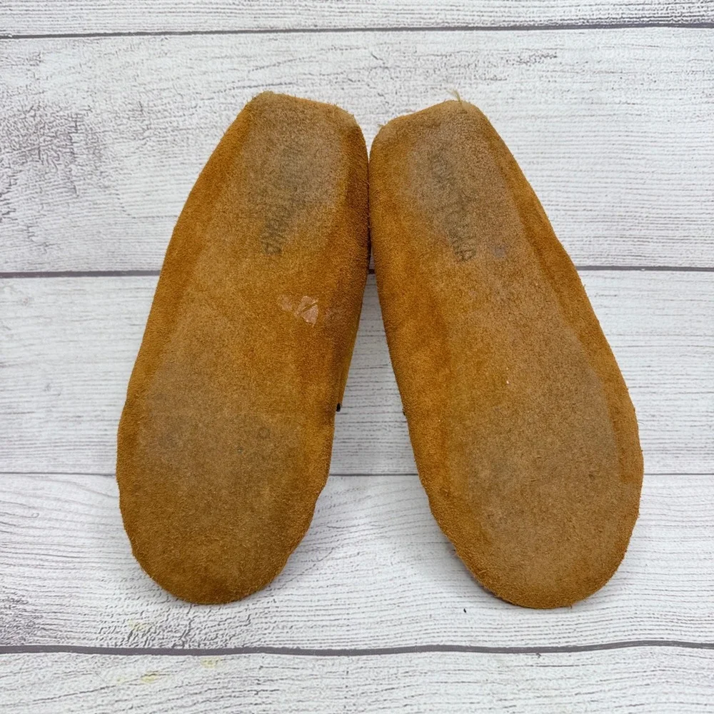 Minnetonka Kids size 3 Moccasins Slippers Brown Suede Leather Lined‎ Shoes